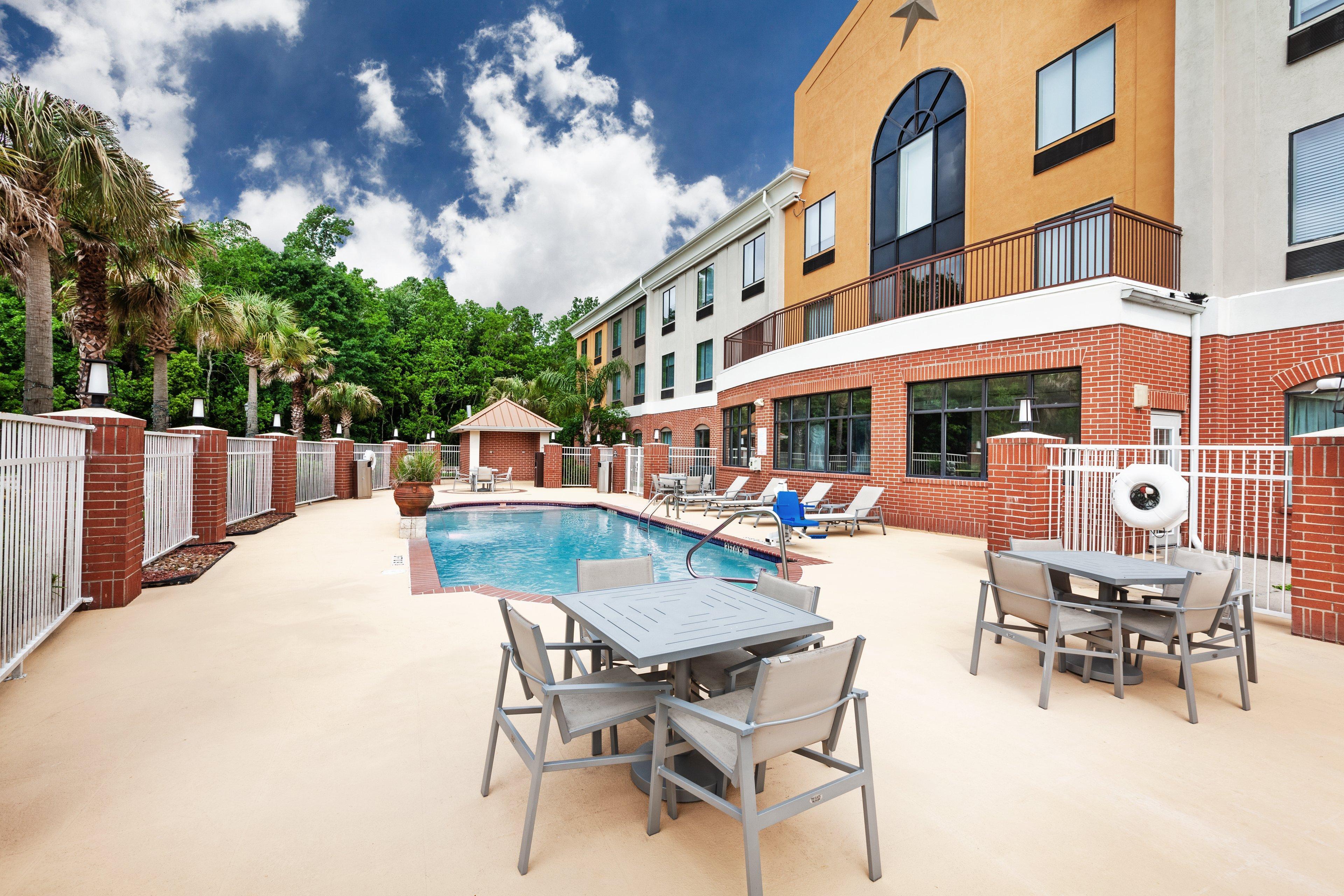 Holiday Inn Express Hotel And Suites Orange, An Ihg Hotel Εξωτερικό φωτογραφία