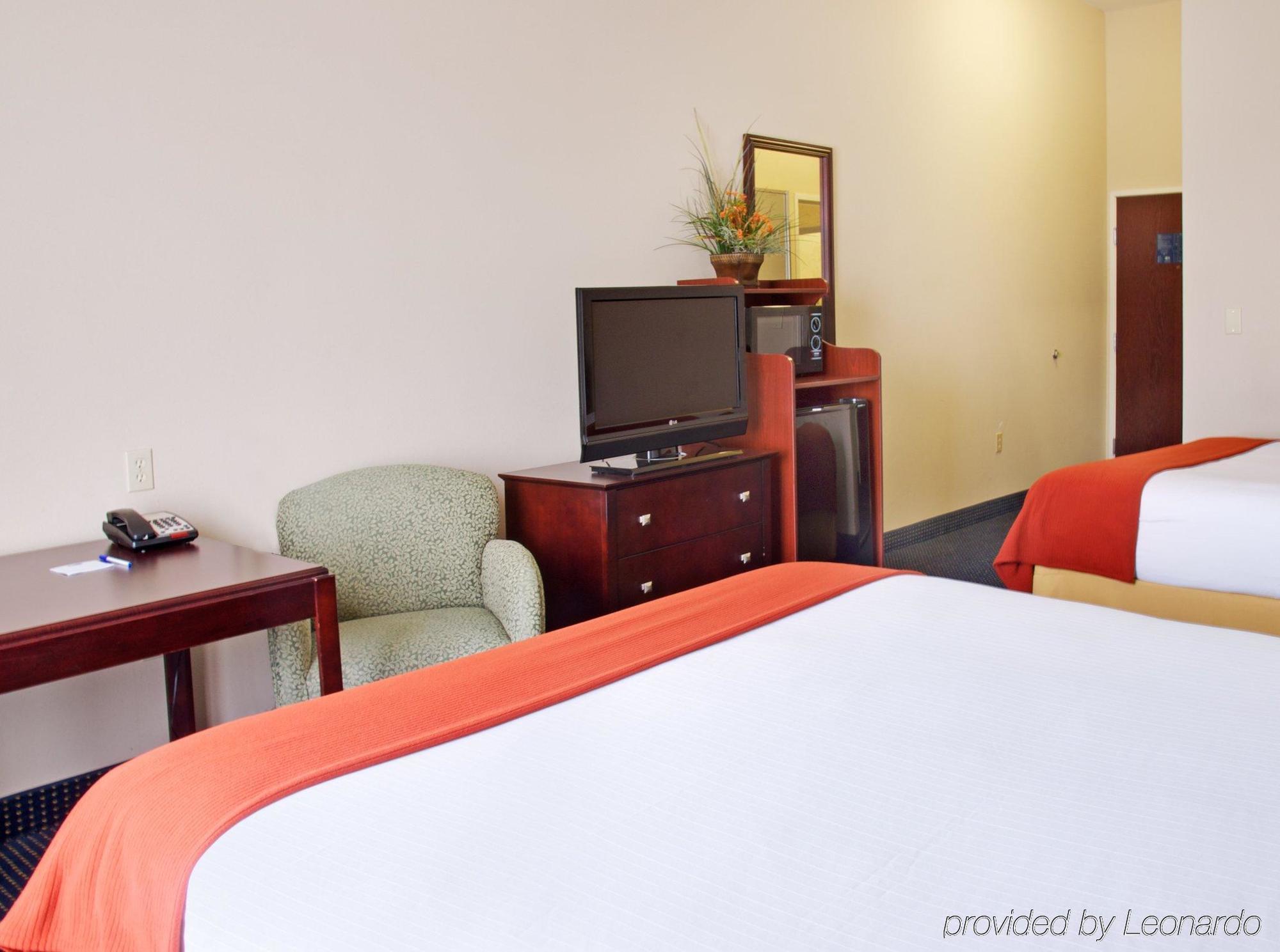 Holiday Inn Express Hotel And Suites Orange, An Ihg Hotel Δωμάτιο φωτογραφία