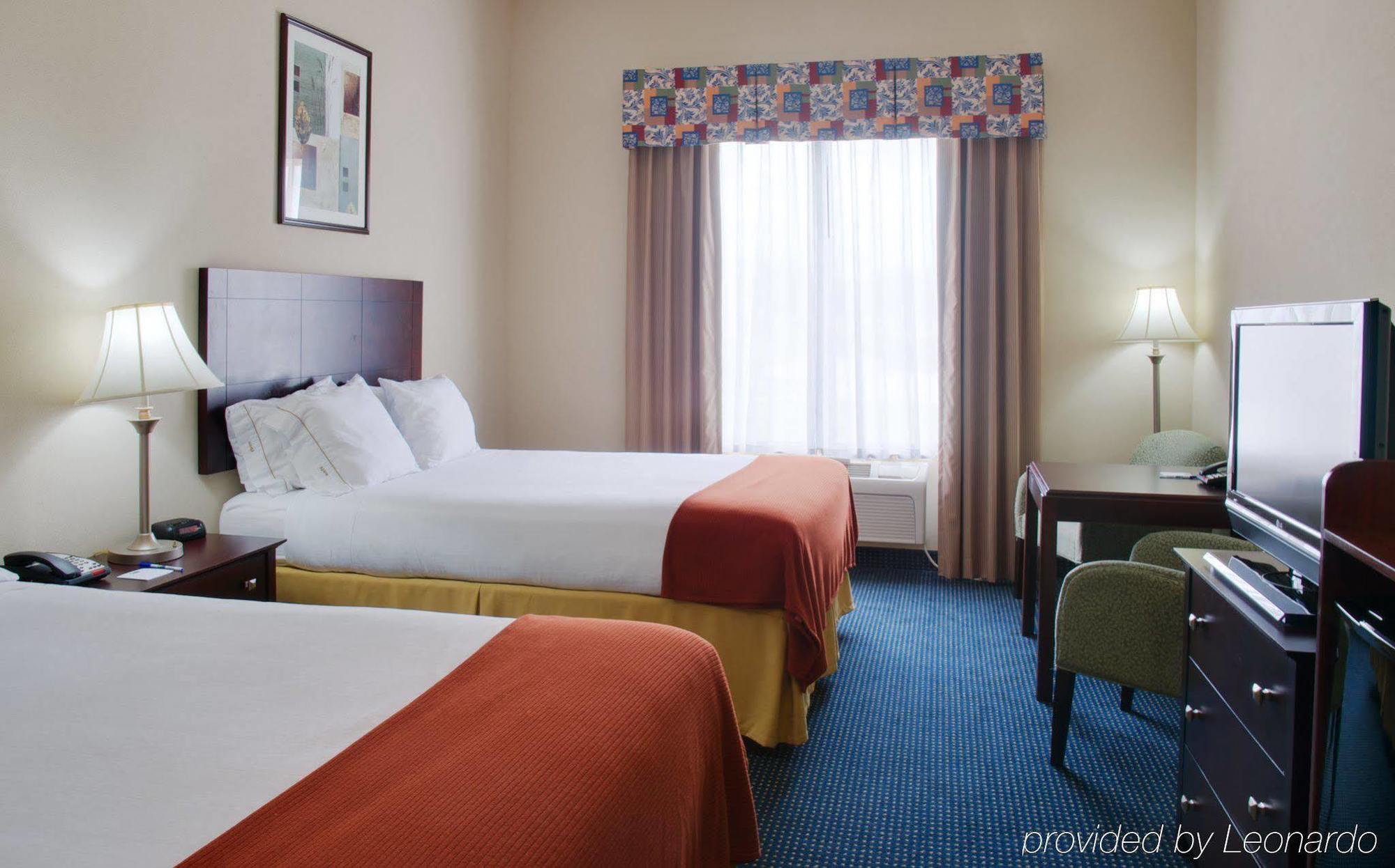 Holiday Inn Express Hotel And Suites Orange, An Ihg Hotel Εξωτερικό φωτογραφία